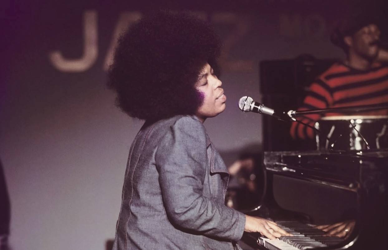 Zemřela Roberta Flack, interpretka hitu Killing Me Softly With His Song