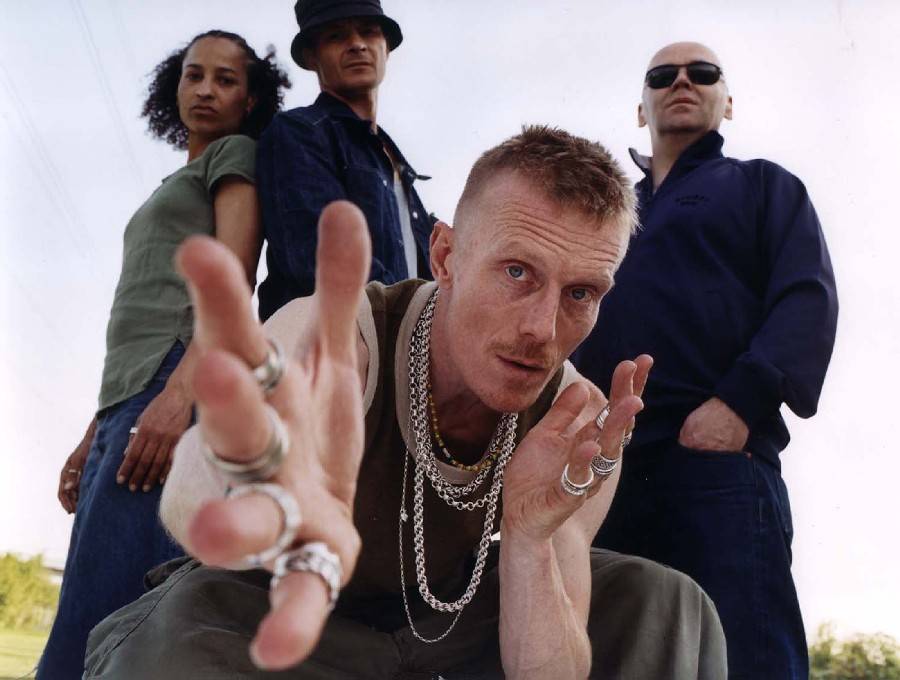 Průkopníci hip hopu Stereo MC's míří do Česka s hity, které definovaly celou dekádu