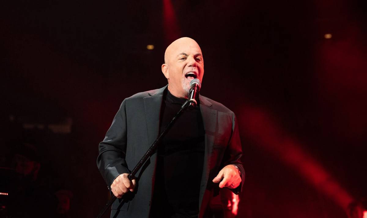 Billy Joel zrušil všechny koncerty, trpí vzácnou mozkovou poruchou