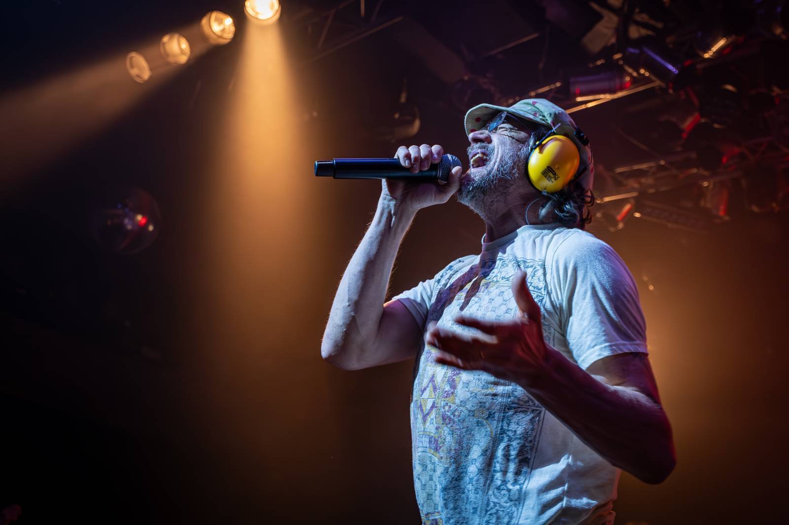 Dan Bárta si do konce roku s J.A.R. nezahraje, z pódií ale nezmizí