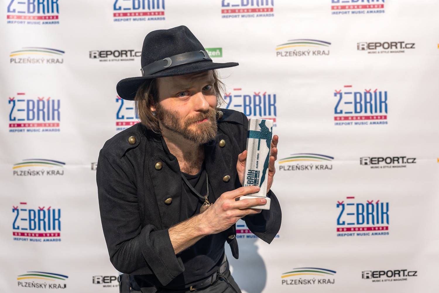 Žebřík číslo 34 právě odstartoval. Vyhlášení ankety proběhne formou „road movie“ na významných místech naší kultury a historie 