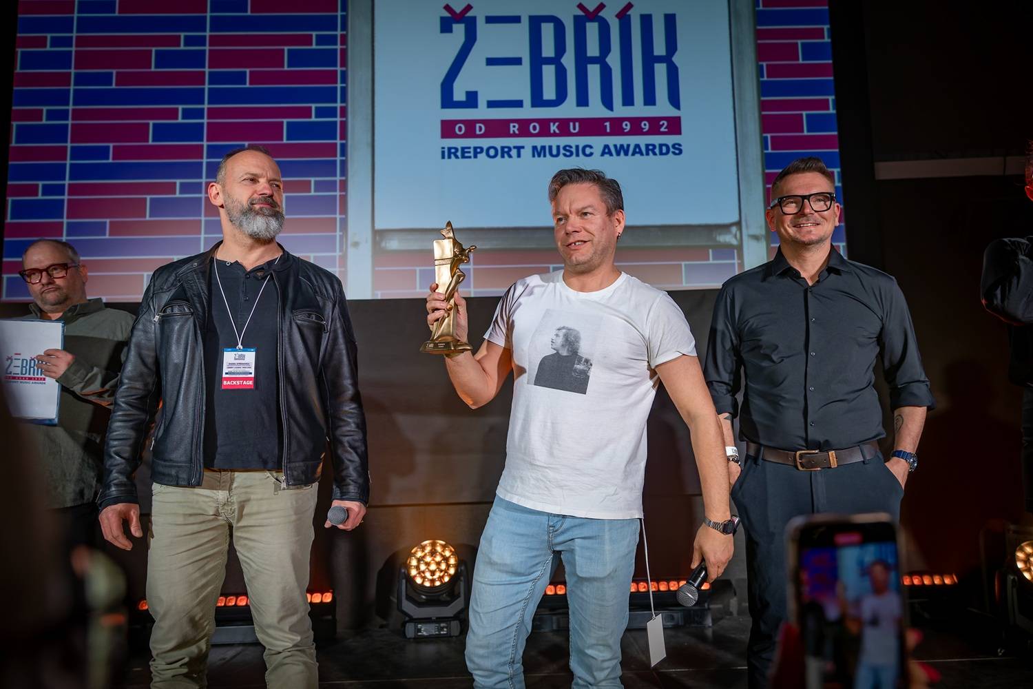 Žebřík číslo 34 právě odstartoval. Vyhlášení ankety proběhne formou „road movie“ na významných místech naší kultury a historie 