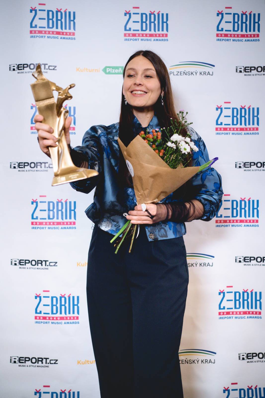 Žebřík #34: Skupinou roku je Mňága a Žďorp, objevem Doctor Victor a speciální cenu převzal Roman Holý