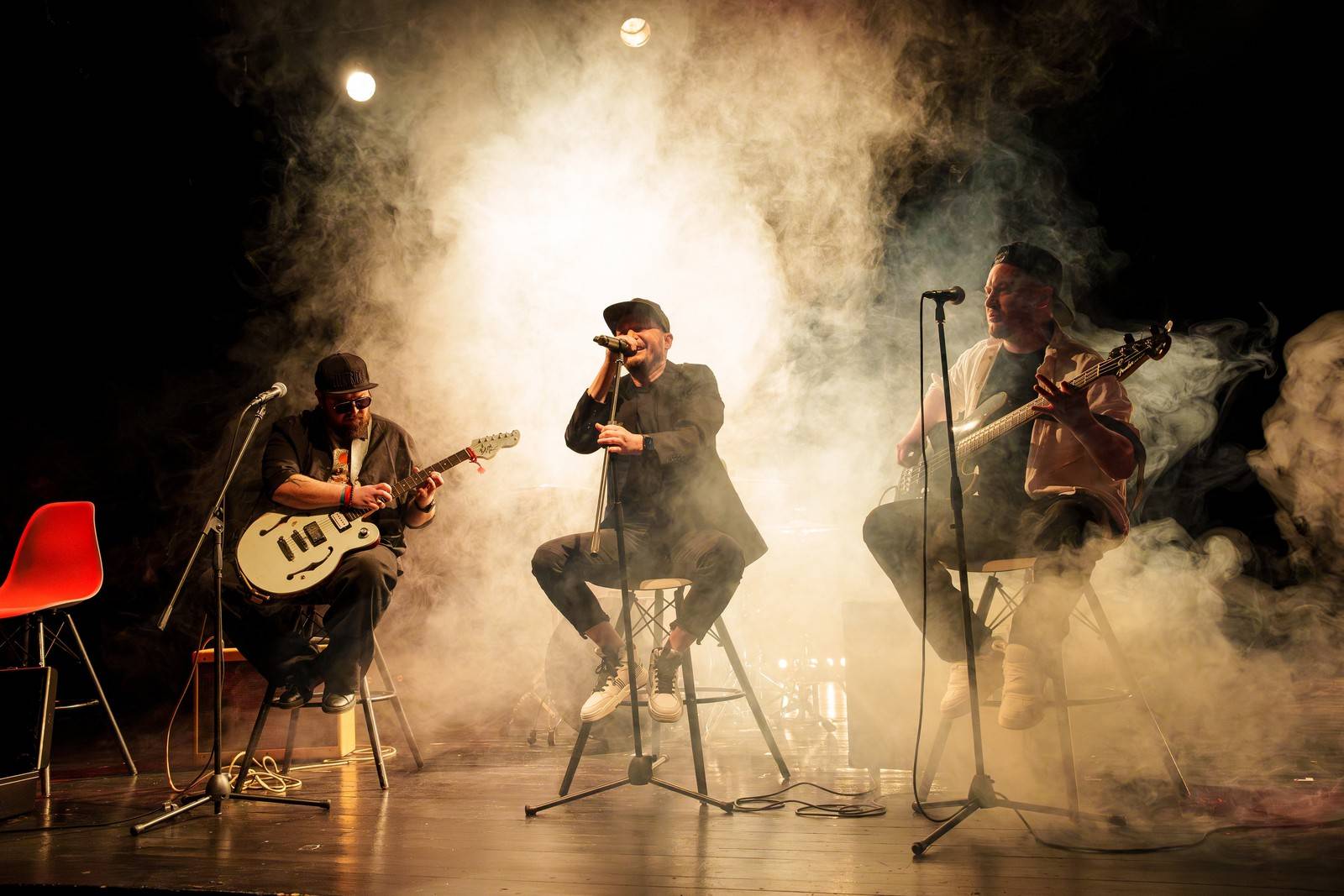 VIDEO: Bratři Vrzákovi a Bohouš Němeček jako Demigods. Bývalí členové UDG vydávají svůj první singl