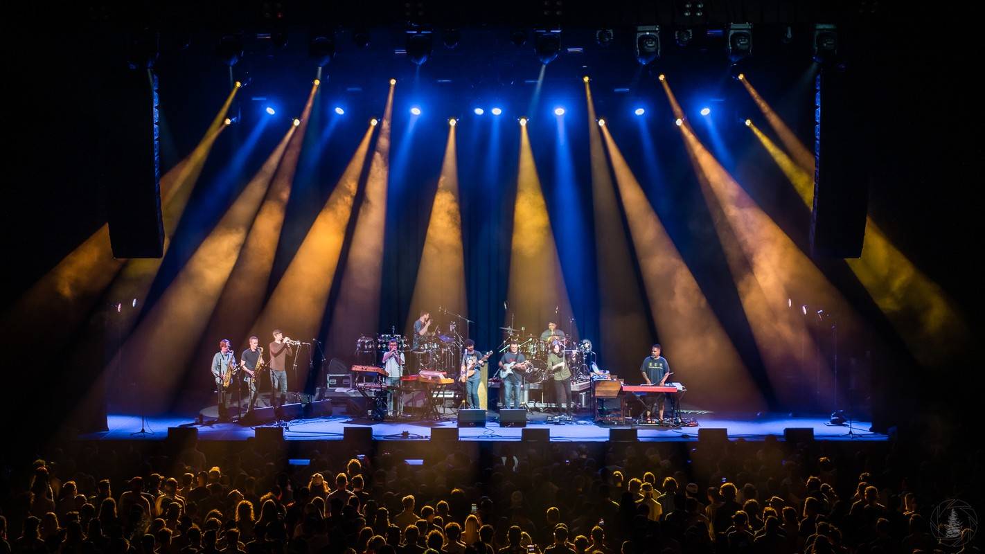 JazzFestBrno přichází s prvními jmény podzimní sezóny. Dorazí Snarky Puppy i Tigran Hamasyan, Dan Bárta & Robert Balzar zahrají ve vile Tugendhat