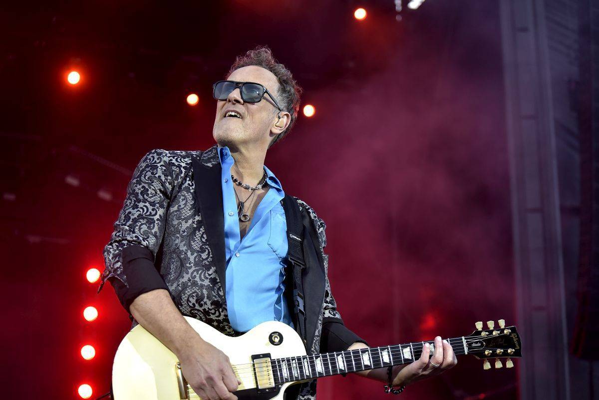 Vivianu Campbellovi z Def Leppard se vrátila rakovina. Transplantace krvetvorných buněk nezabrala