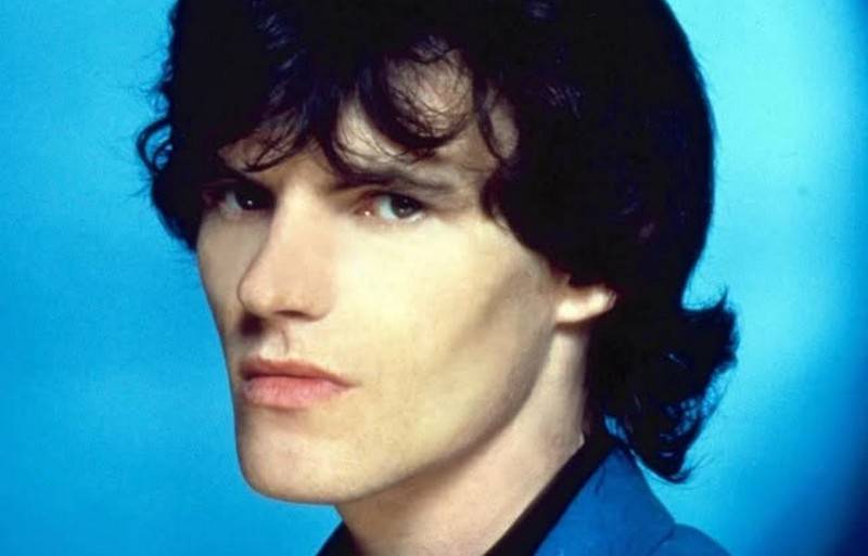 Zemřel Pete Byrne, zpěvák skupiny Naked Eyes. Hlas hitu Always Something There to Remind Me se dožil 74 let