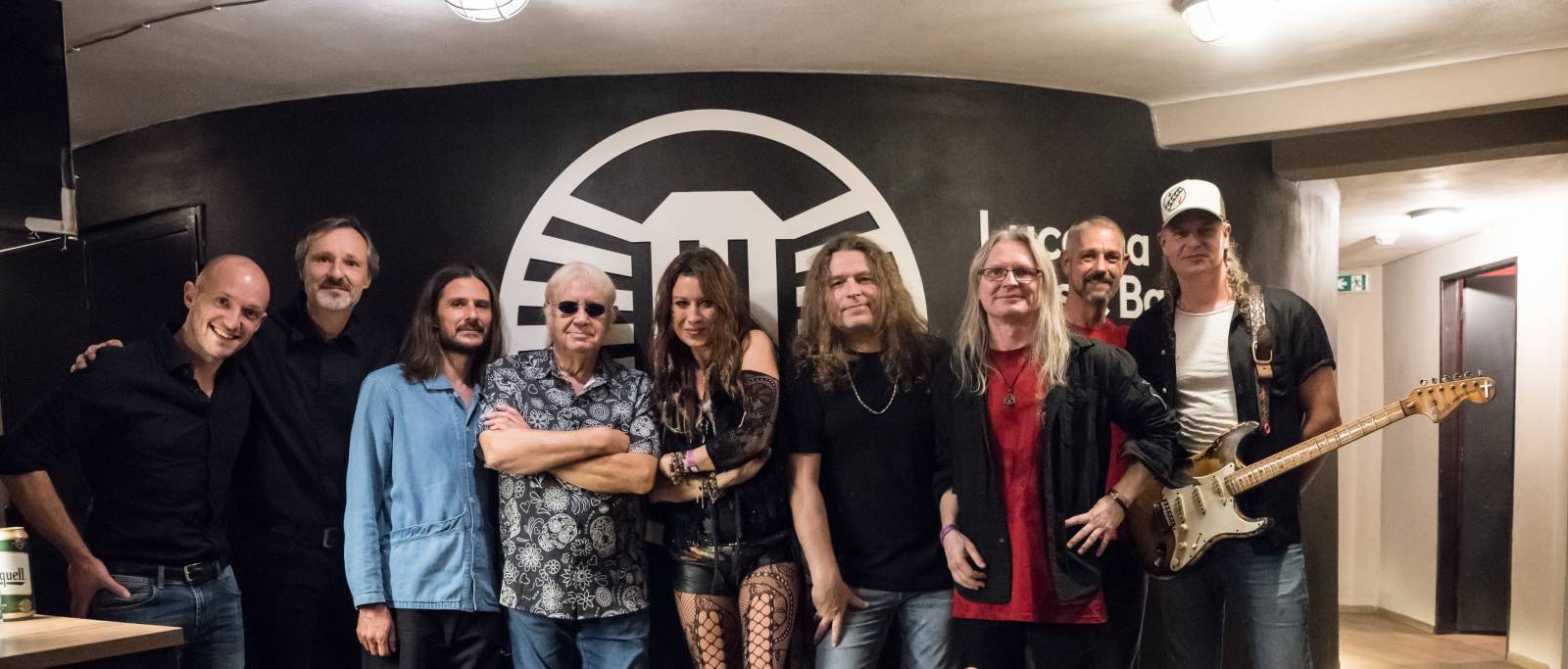 Red Baron Band pokřtí v Malostranské besedě své šesté album, symbolicky mu požehná Ian Paice