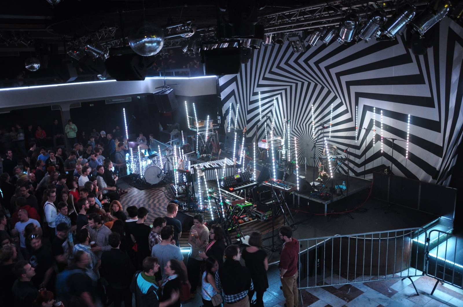 LIVE: Jaga Jazzist rozsvítili pražský Lucerna Music Bar