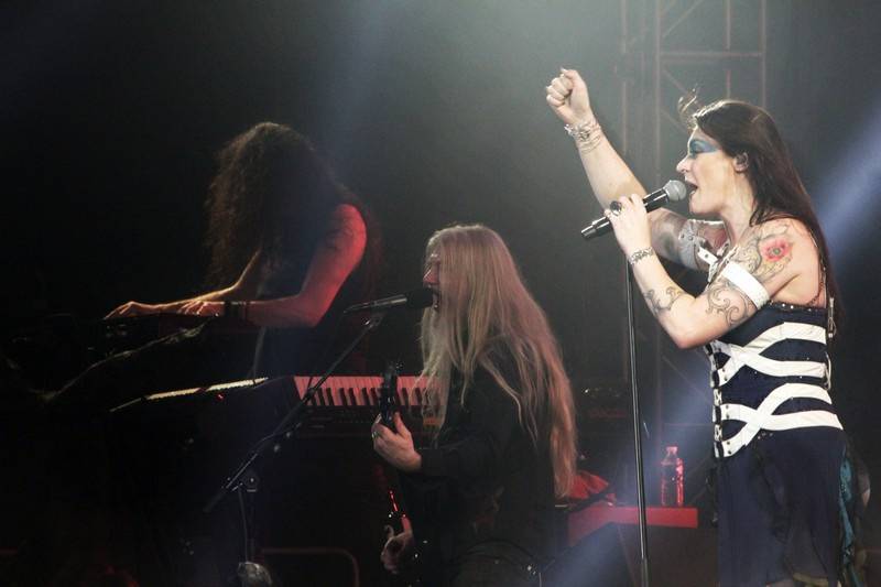 LIVE: Floor Jansen obstála. Nightwish jsou zase v plné síle