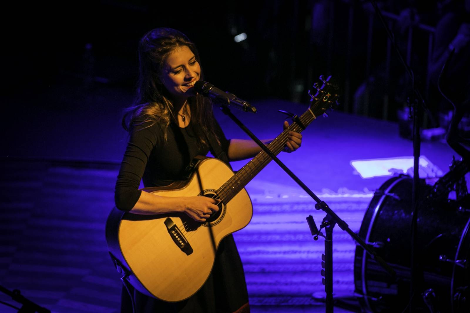 LIVE: Jelen nepatří do lesů, ale na pódia!