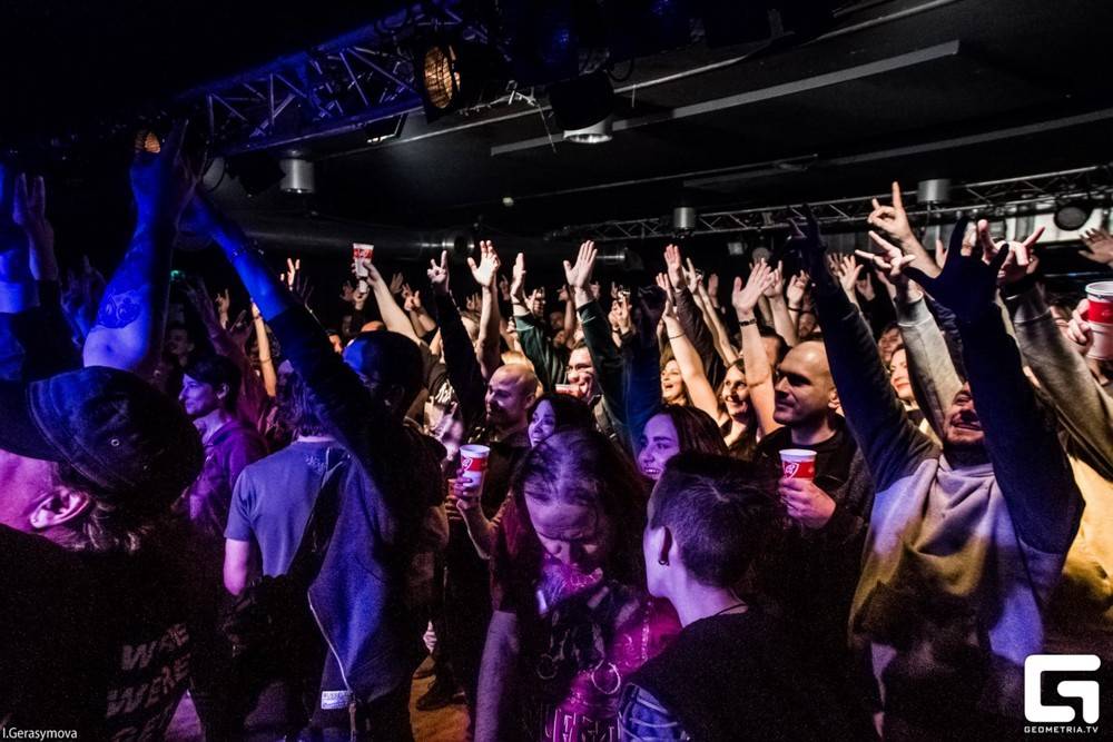 LIVE: Therapy? Léčba šokem a radostí ze hry