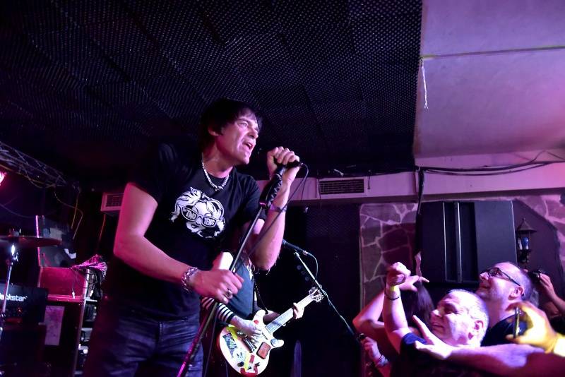 LIVE: Richie Ramone v Praze: důstojná vzpomínka na Ramones i vlastní songy