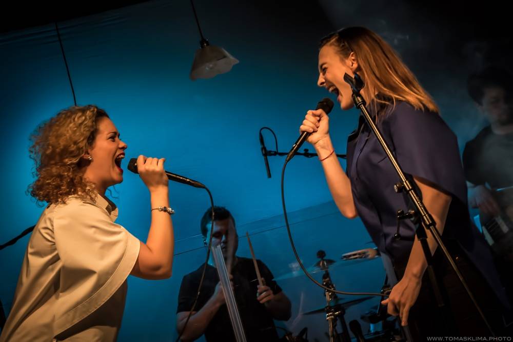 LIVE: Barbora Poláková pokřtila desku s pokorou a osobitě