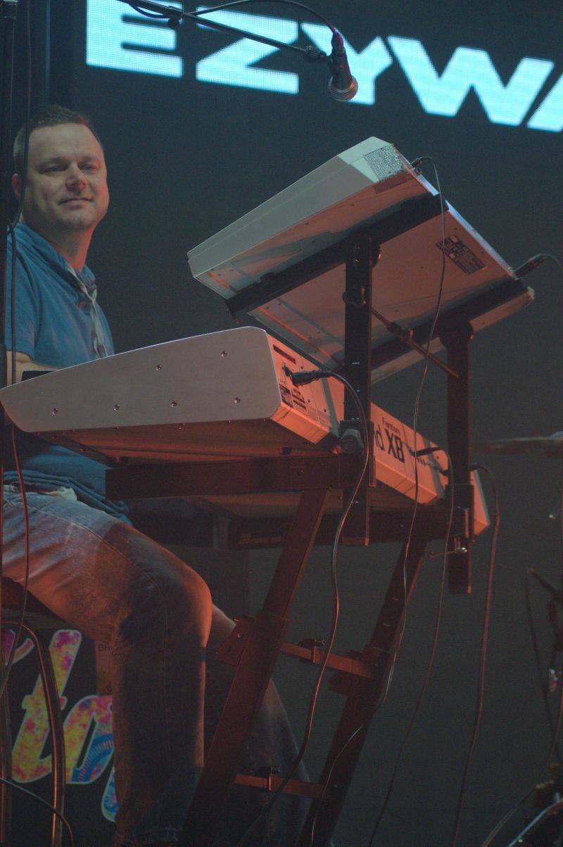 LIVE: Klubový koncert? Kryštof hráli ve Frýdku-Místku pro pět tisíc lidí