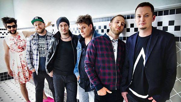 RECENZE: UDG vydali Emotikon. Vrací se na něm ke svému rockovému zvuku