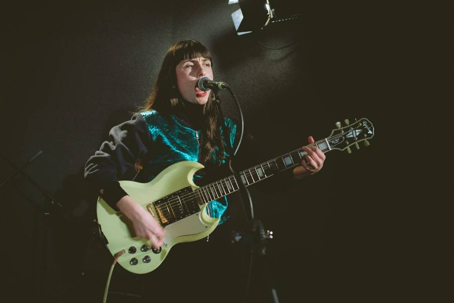 LIVE: V tundrách ukrytí Hey Elbow a na prosluněných kopcích jezdící Pablo Nouvelle