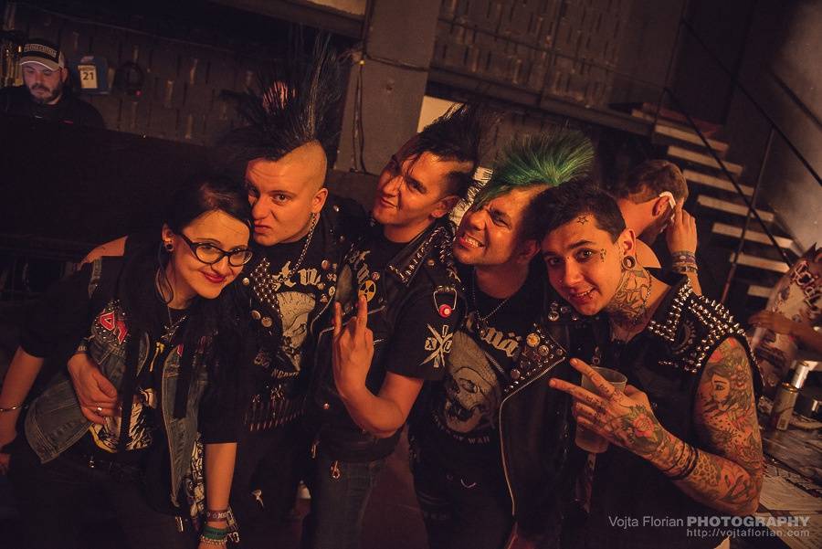 LIVE: Jarní Mighty Sounds: tvrdá muzika ovládla MeetFactory, hráli Acidez, Just War i Vladimir 518