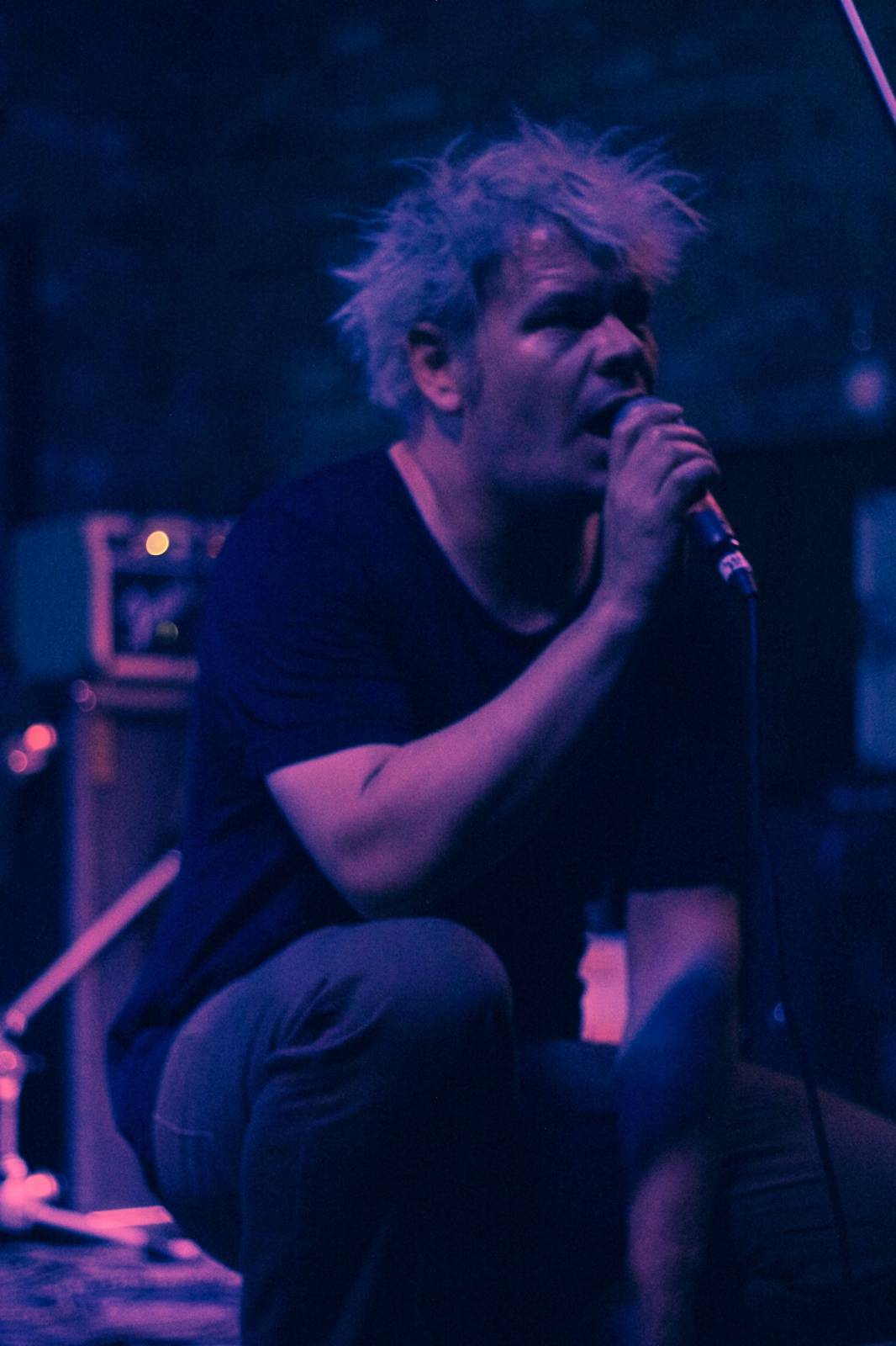 LIVE: Post-punková rozlučka s Basementem za asistence Protomartyr