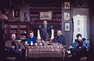 RECENZE: We On The Moon si splnili sen, přestali znít česky