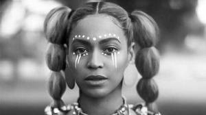 RECENZE: Beyoncé servíruje svou vysoce koncentrovanou domácí Lemonade