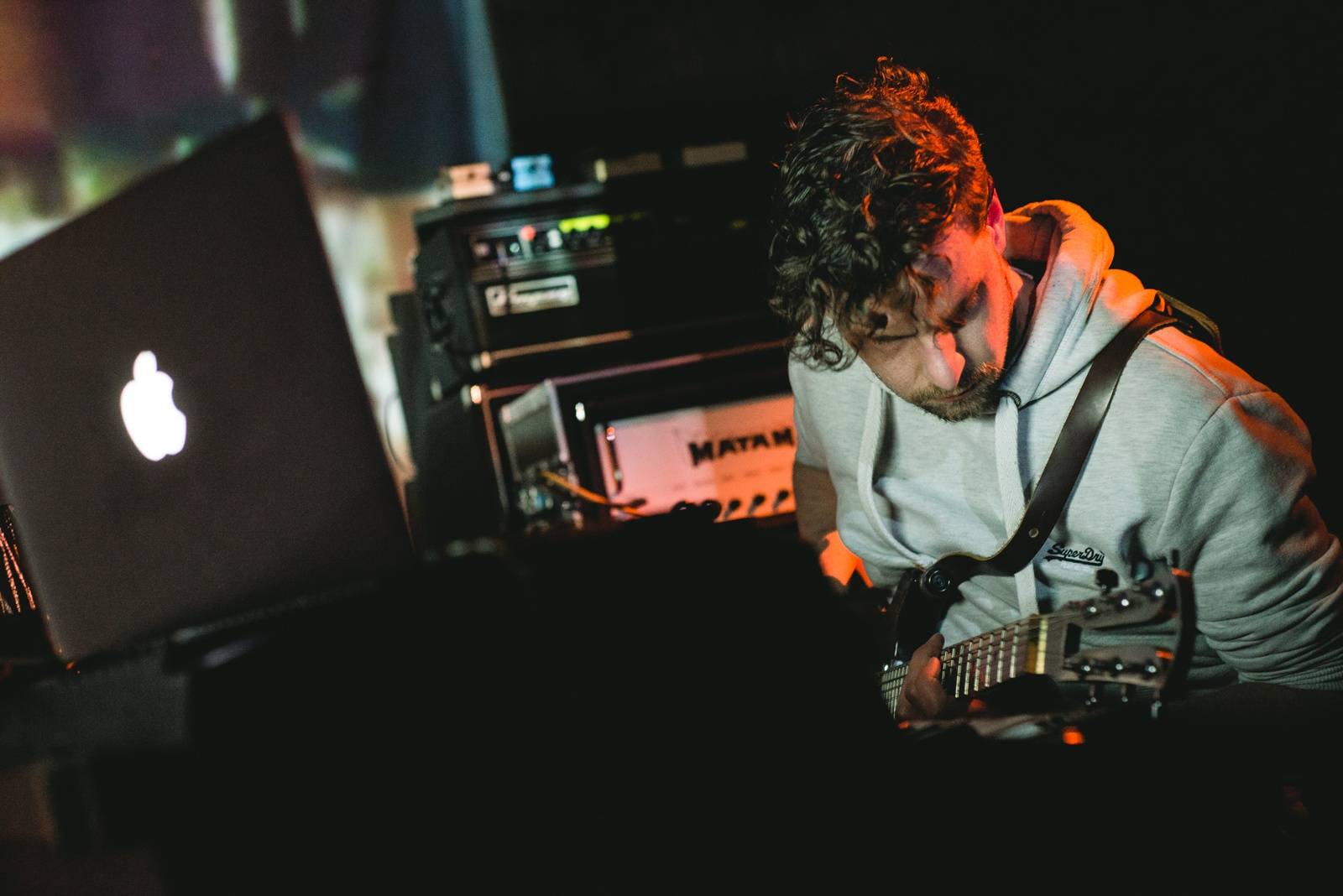 LIVE: Dvakrát jinak rozpuštění s Jakob a Arms And Sleepers