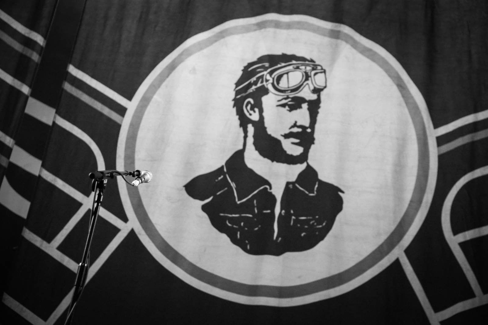 LIVE: Nahoru, dolů a zase nahoru s Mumford & Sons