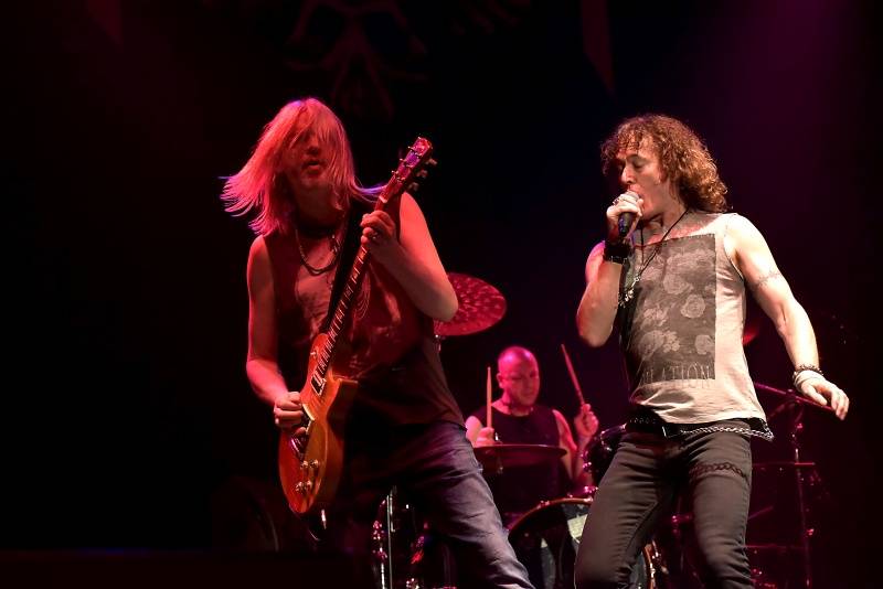 LIVE: Nazareth hrají už jen z nostalgie. V Lucerně emoce nevzbudili