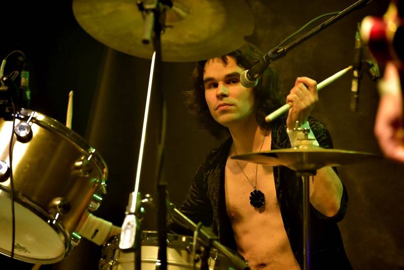 LIVE: Nazareth hrají už jen z nostalgie. V Lucerně emoce nevzbudili