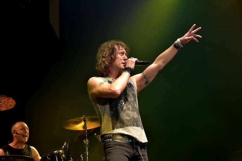 LIVE: Nazareth hrají už jen z nostalgie. V Lucerně emoce nevzbudili