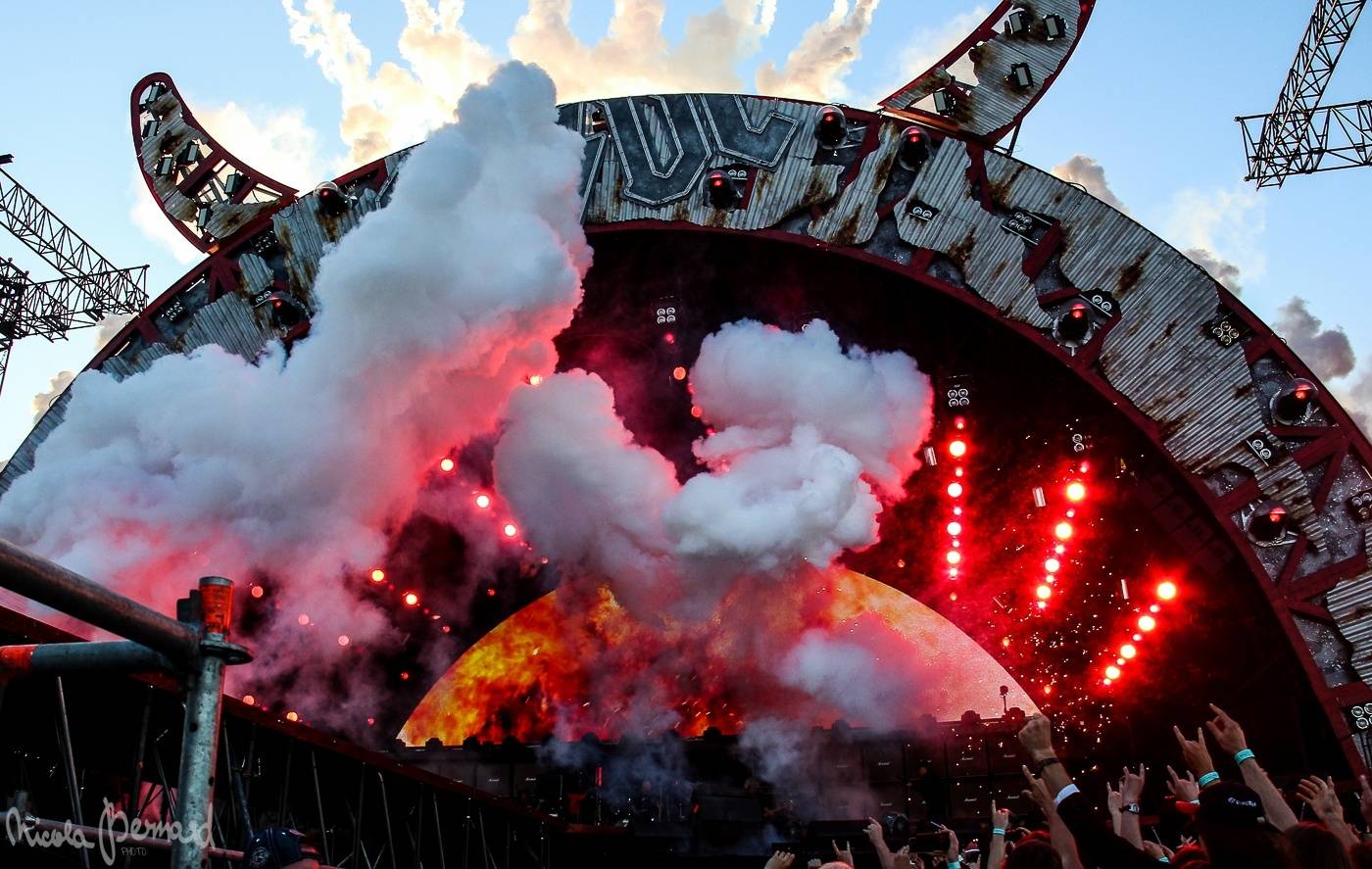 LIVE: AC/DC v Praze: Zkrocení zlého muže aneb Každý je nahraditelný