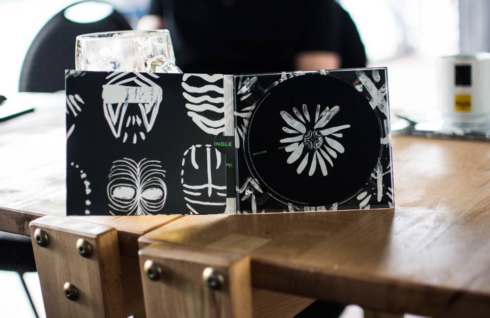 RECENZE: Skyline útočí se svojí divočinou!