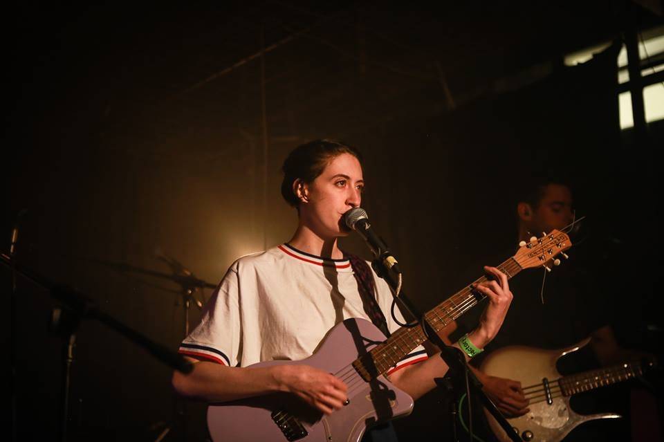 LIVE: Frankie Cosmos a Porches za(u)jati ve vlastním mikrosvětě