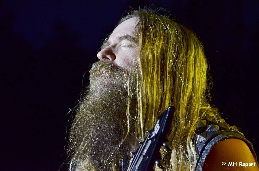 LIVE: Vrcholy Metalfestu v Plzni: metalová Xena Floor Jansen táhla Nightwish, Udo Dirkschneider nestárne