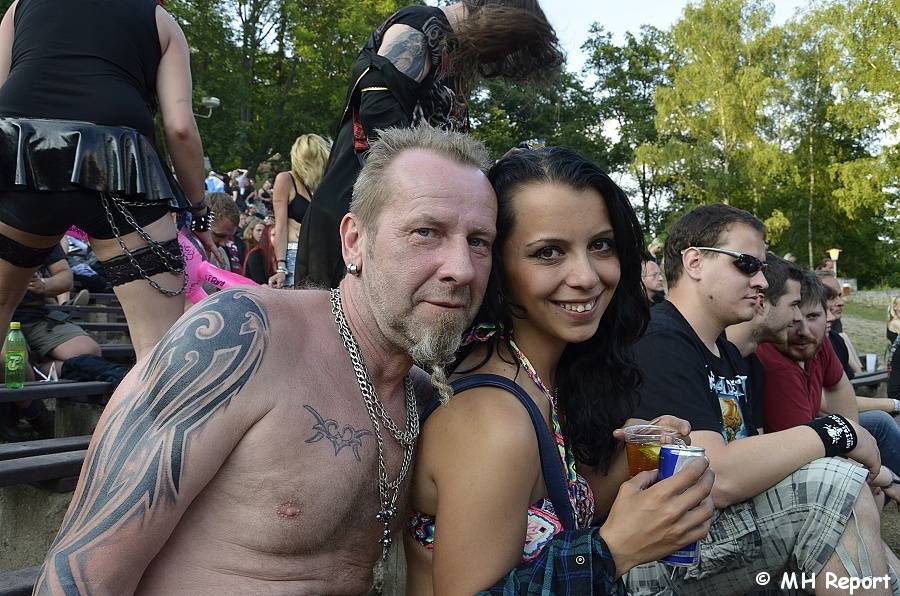 LIVE: Vrcholy Metalfestu v Plzni: metalová Xena Floor Jansen táhla Nightwish, Udo Dirkschneider nestárne