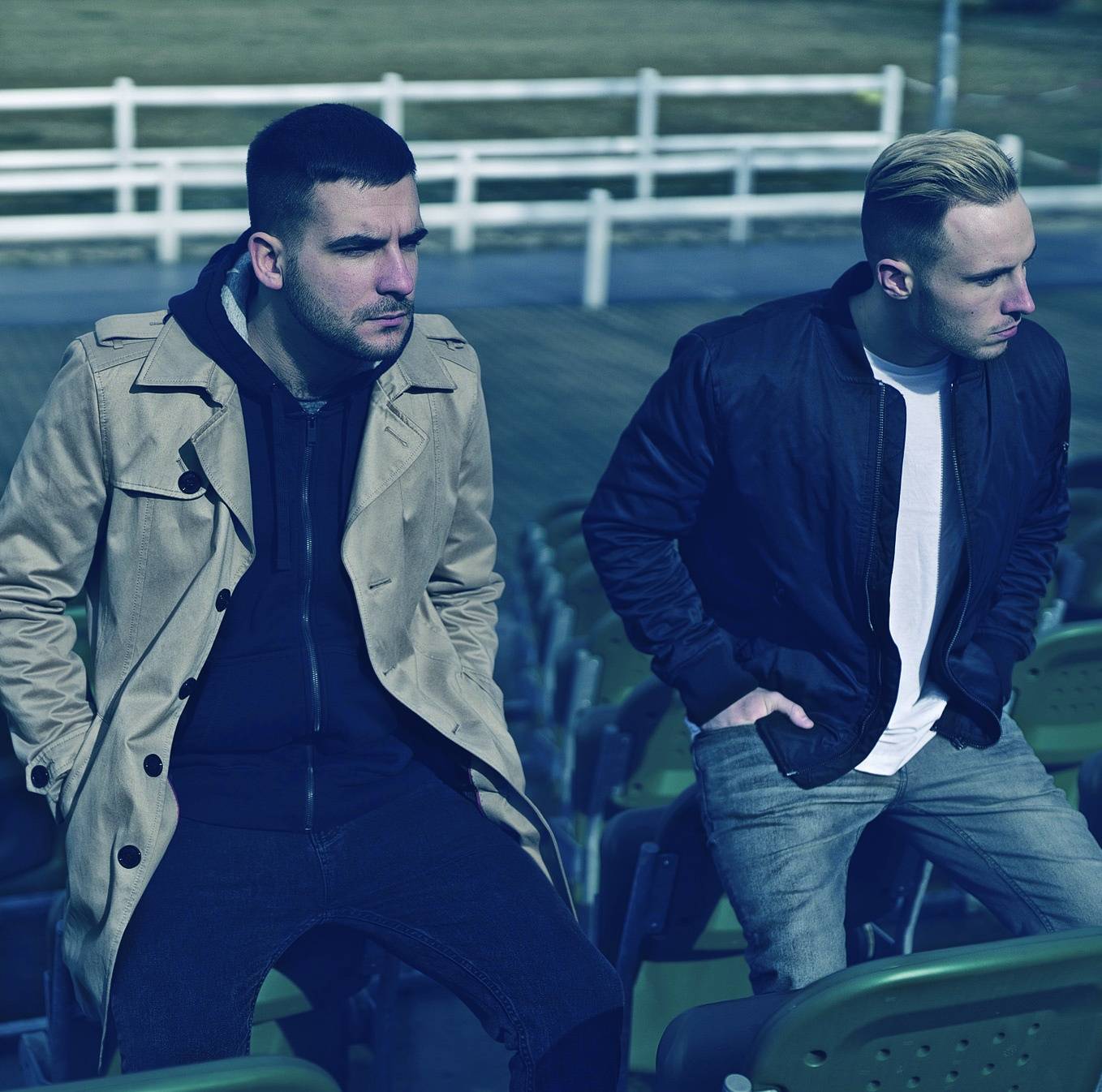 RECENZE: Z pokojíčku až na vrchol: ATMO Music druhou deskou naplnili svůj Sen