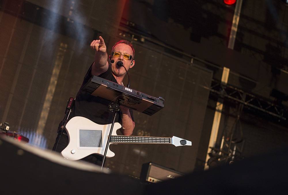 LIVE: Lucie slavila festivalově i v Brně, fanoušci přečkali tropy