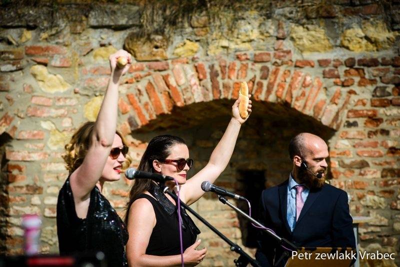 LIVE: Boskovice - tak trochu jiný festival. Letos potěšili Tata Bojs, Lenka Dusilová i Please The Trees
