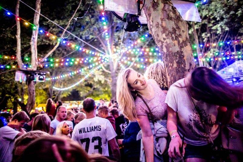 LIVE: Maďarsko je nejlepší ve třech věcech: Guláš, Rubikova kostka a Sziget