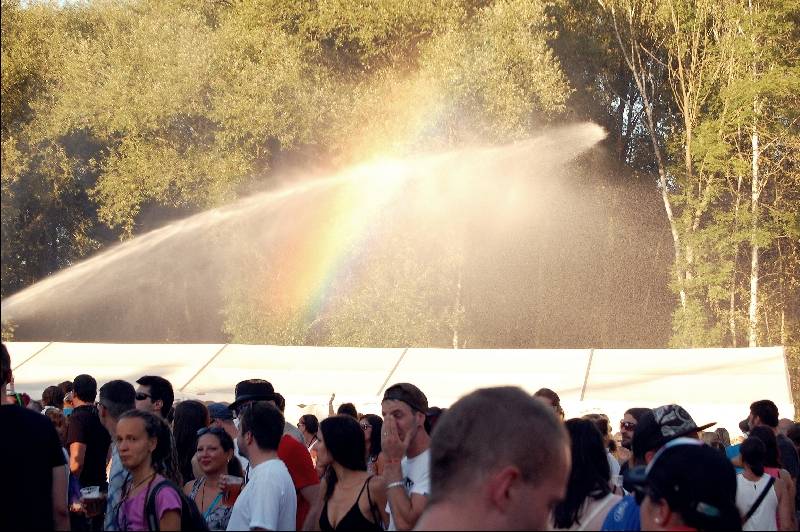 LIVE: Ve Vroutku to žilo! Rock For Churchill rozpálili Modestep, Nneka nebo Dub FX