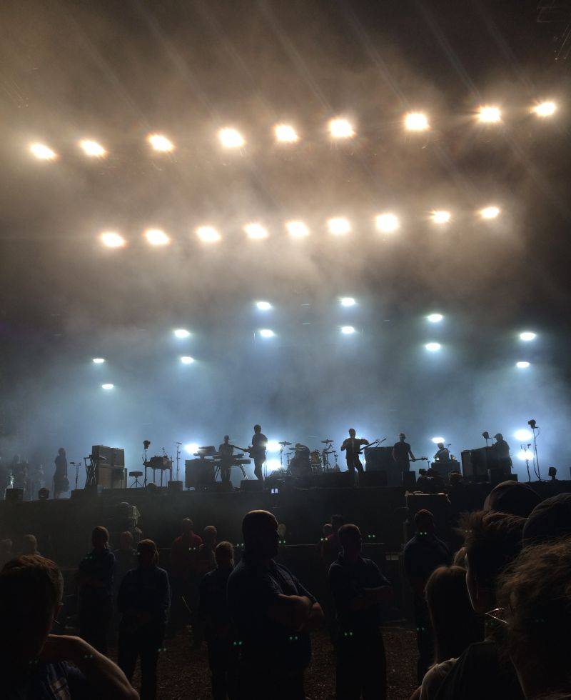 LIVE: Britský Reading festival: Oheň, slunce a pot s Red Hot Chili Peppers nebo Biffy Clyro