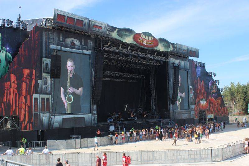 LIVE: Závěr Frequency patřil The Boxer Rebellion, Skunk Anansie, Massive Attack a Limp Bizkit, uzdravení The Kills zklamali