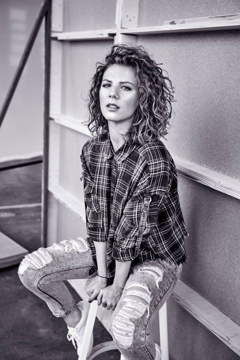 RECENZE: Lenny je v srdci rockerka i něžná holka za klavírem