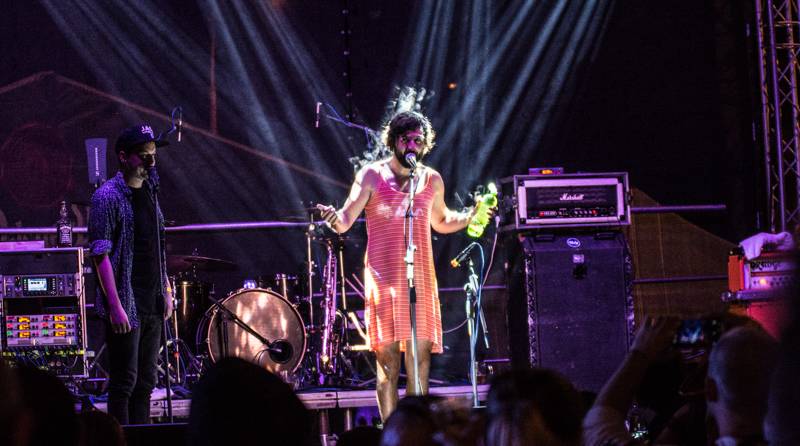 LIVE: Kamera open air doplatil na špatné počasí. UDG nebo Rybičky 48 přesto bavili