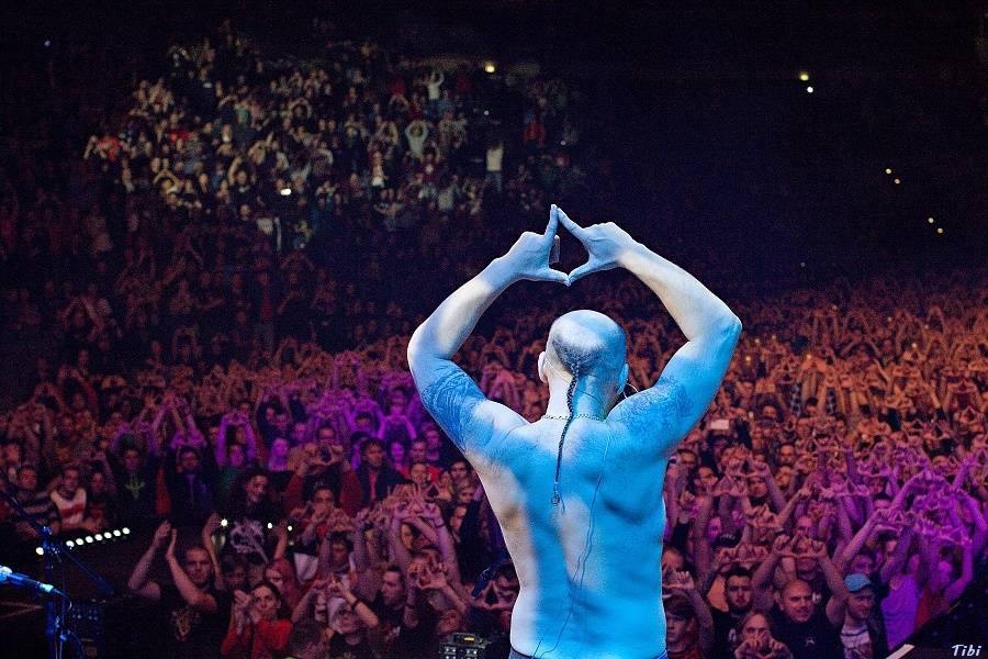 RECENZE: Když Tři sestry slaví, to se dá dá dá