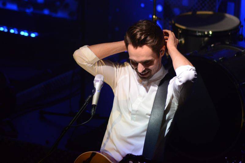 LIVE: Slza v Praze ukočírovala organizační i technické problémy, děti jásaly