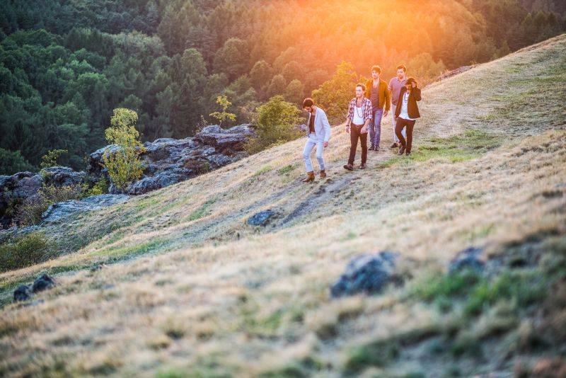 RECENZE: The Fellas vás svezou v zaprášeném kabrioletu