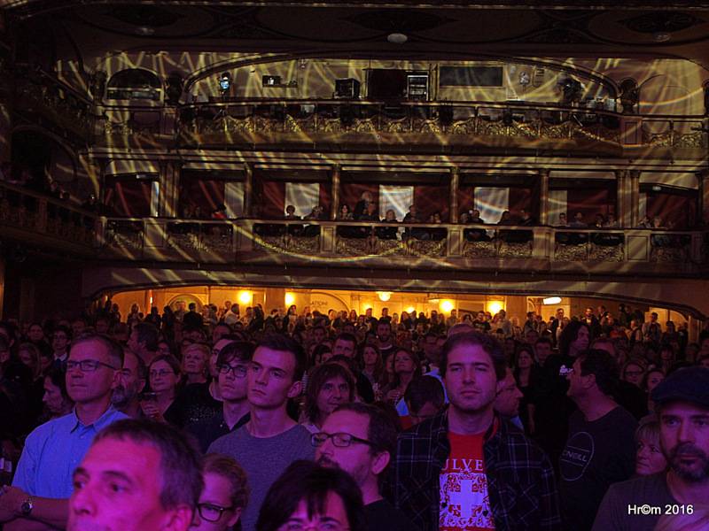 LIVE: VH80: V Lucerně se vzpomínalo na Václava Havla, vystoupili David Koller nebo Jana Kratochvílová