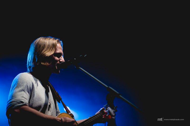 LIVE: Tomáš Klus v Praze zpíval ve jménu ekologie i svobody Tibetu