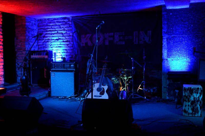 LIVE: Kofe-in oslavili 10 let s fanoušky a přáteli, v předpremiéře pustili nový klip